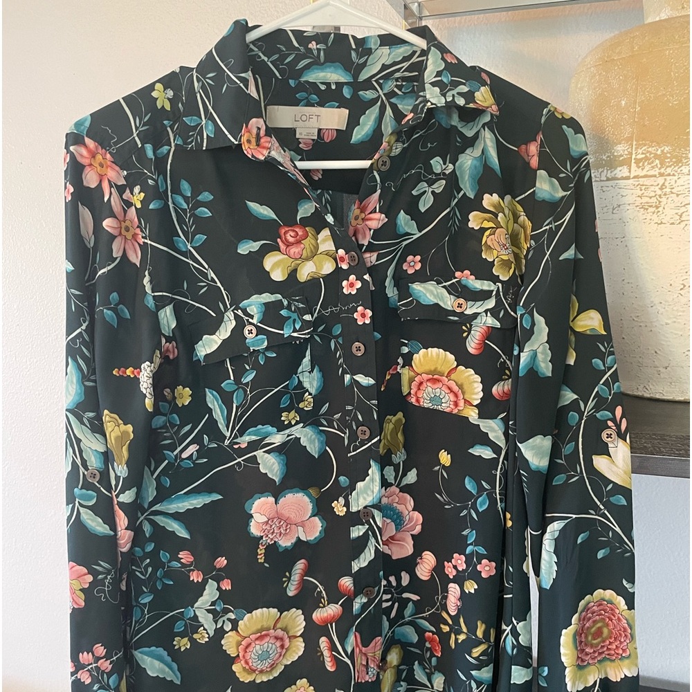 Ann Taylor Loft Blouse.